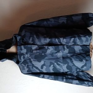 Old Navy Active Water-Resistant Hooded Jacket